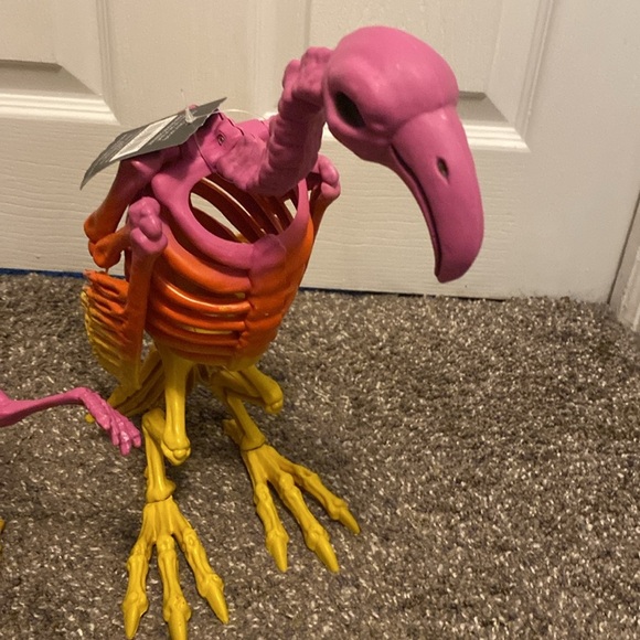 Ashland Halloween Hippie Hallow Skeleton Animals Buzzard Rat 2 Cats Decor NWT - Picture 4 of 6